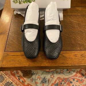 Chelsea & Violet perforated Mary Jane’s